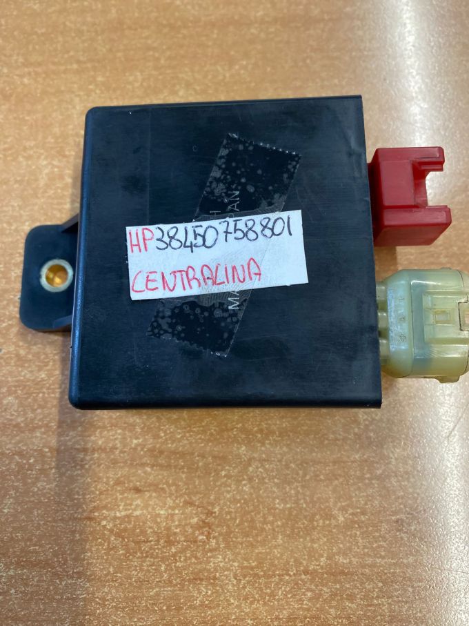 Centralina gruppo relè per trattorino Honda H4518H con codice HP38450758801